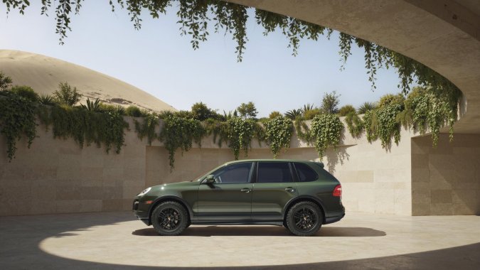 Porsche Cayenne GTS 2009 por Sonderwunsc tiene un poderoso motor V8 de más de 400 caballos de fuerza.