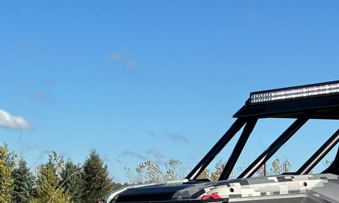 SCION 01 Concept Toyota SEMA 2025, vehículo off-road camuflado, diseño futurista y resistente para aventuras extremas, innovación en autos todoterreno.