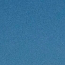 Toyota C-HR es un SUV crossover subcompacto producido por Toyota. Cuenta con tecnología de llave de coche inalámbrico.