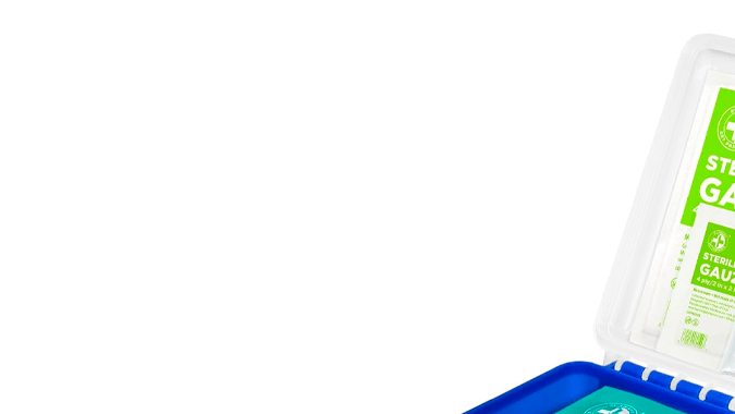 Botiquín de primeros auxilios Be Smart Get Prepared de 110 piezas ofrece un buen kit a bajo precio.