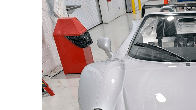 Mercedes-Benz CLK GTR Roadster 2022 tiene un motor V12.