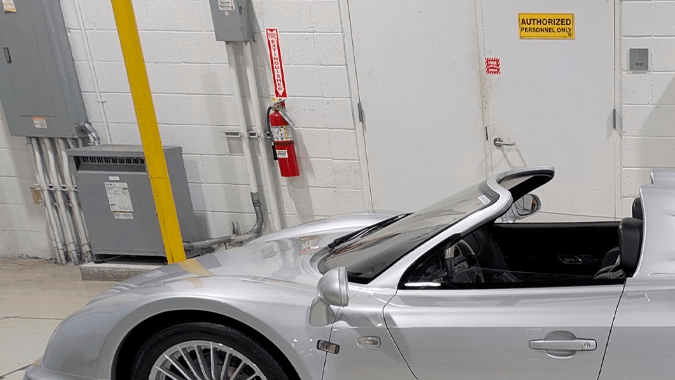 Mercedes-Benz CLK GTR Roadster 2022 perteneció a Ryan Wedding.