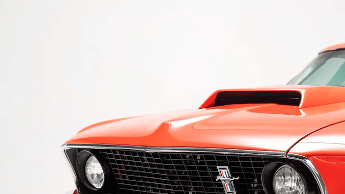 Revology Mustang Boss 429 tiene todo el ADN del modelo clásico.