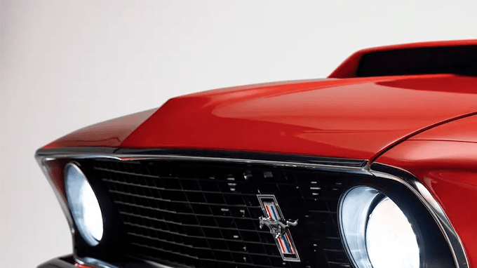 Revology Mustang Boss 429 es una mirada al pasado.