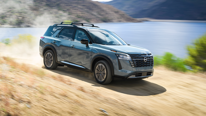 Nissan Pathfinder 2026 tiene una potencia de 284 caballos de fuerza.