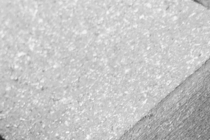 Pastillas de freno de auto deben ser resistentes.