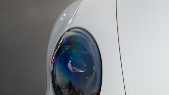 Porsche 911 GT3 con Kit Manthey 2026 fue exhibido en Dubai.