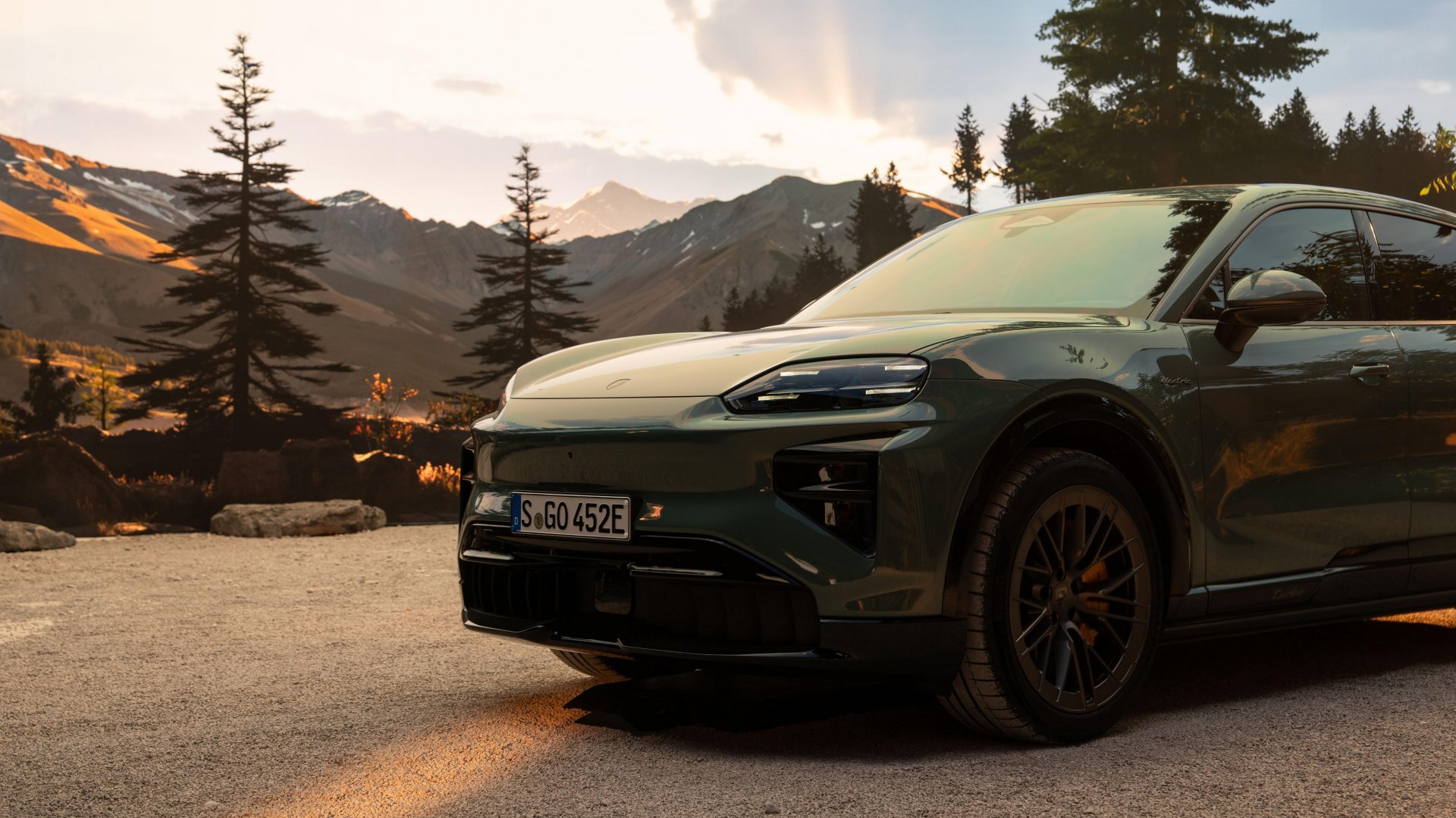 Porsche Cayenne Electric 2026 tiene un diseño moderno.