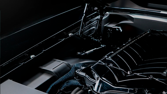 Ringbrothers Kingpin Mustang tiene un motor que genera 800 caballos de fuerza.