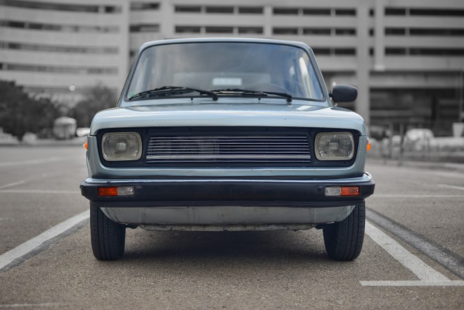 asegurar un auto viejo