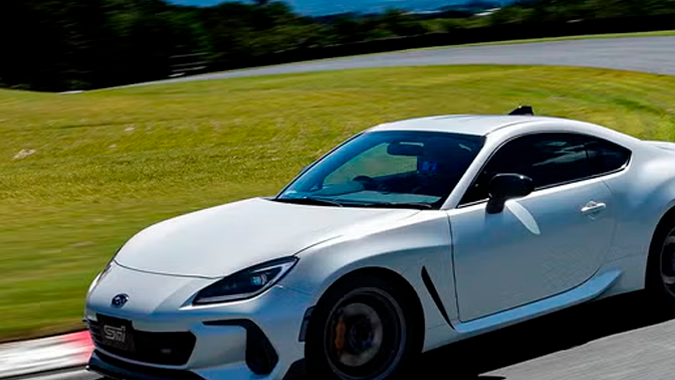 Subaru BRZ STI Sport Type RA tiene solamente producción de 300 unidades.