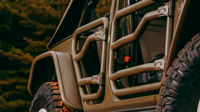 Jeep Wrangler Commando por Fox Factory Vehicles usa neumáticos de 37 pulgadas.