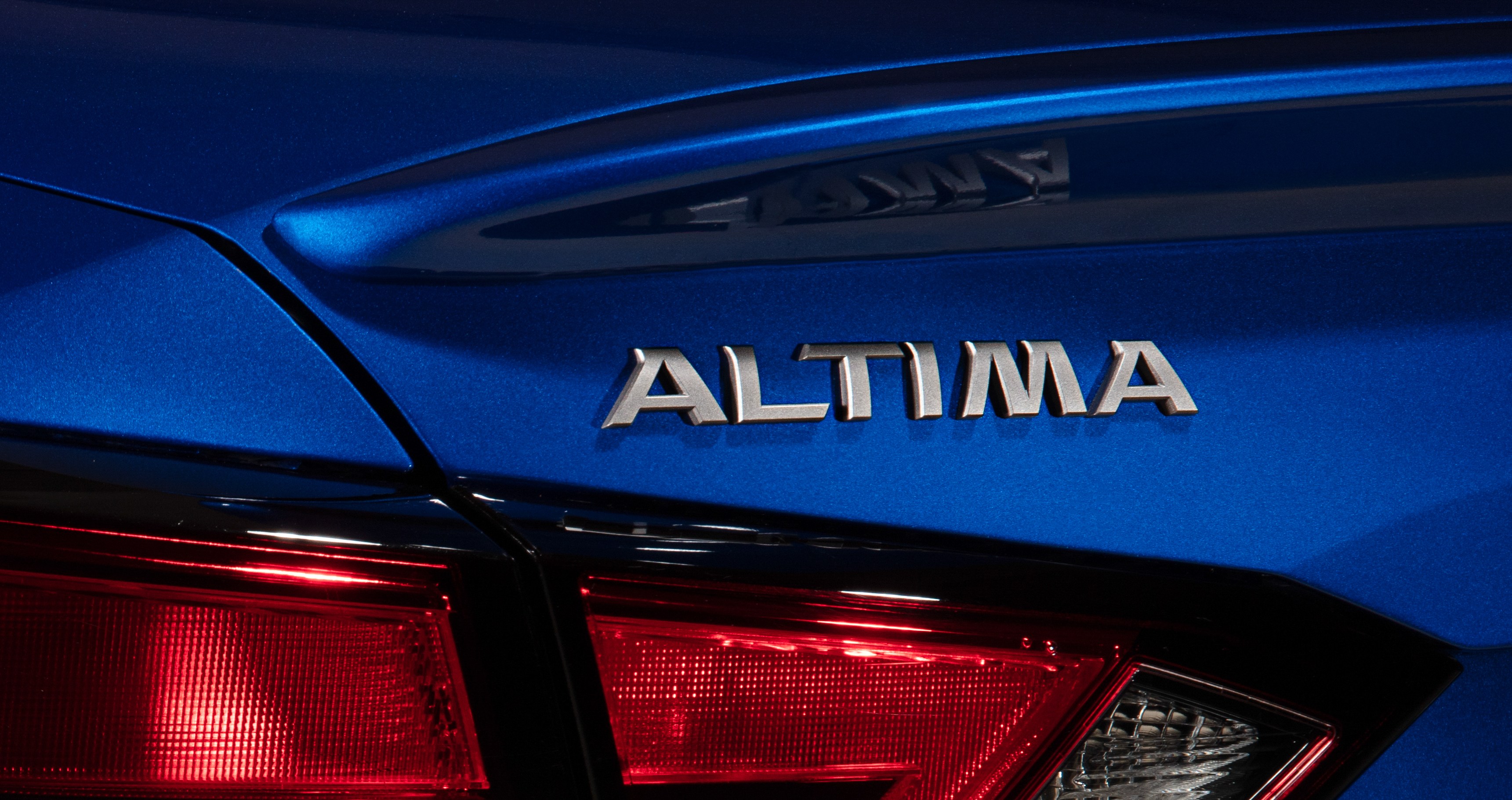Altima Power El Nissan Altima regresa en 2026 y por menos de $30K - Siempre Auto