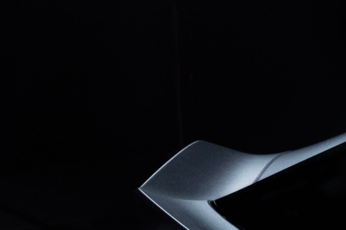 Toyota GR GT tiene una parte trasera que permite gran carga aerodinámica.