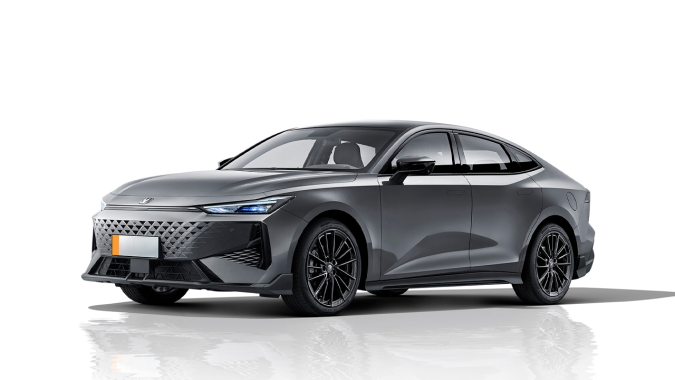 Changan Uni-V es un auto espacioso.