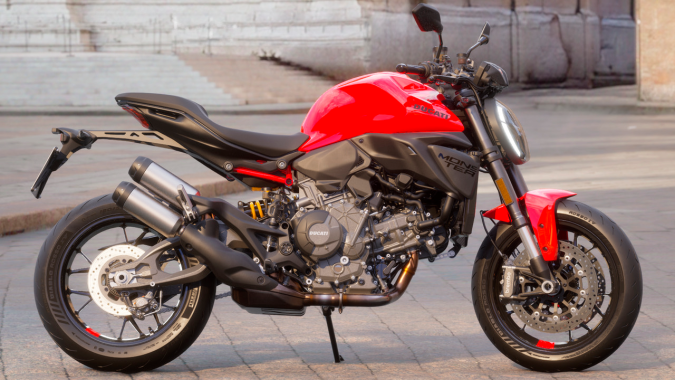 Ducati Monster 2026 tiene una ingenieria renovada.