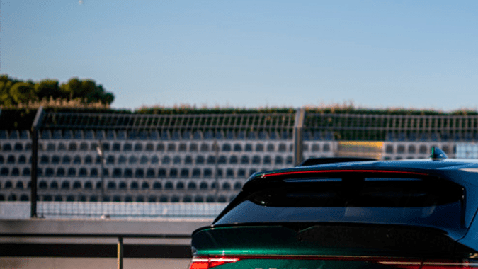 Genesis G90 Wingback Concept tiene un diseño moderno.