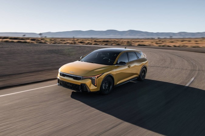 K4 Hatchback 2026 tiene una buena eficiencia de combustible.