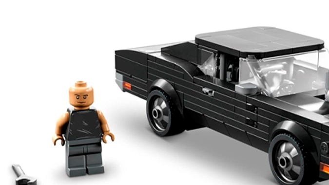 LEGO Speed ​​Champions Fast & Furious tiene carros como el Skyline o el Dodge Charger.