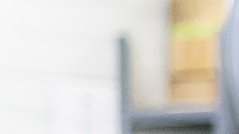 Cambio de neumáticos para un coche según la temporada.