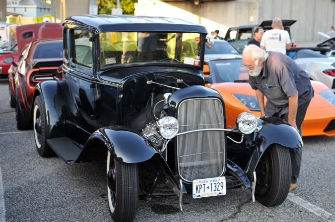 Problemas económicos hicieron que varias empresas de autos desaprecieran.
