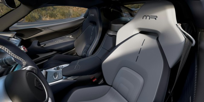 Rimac Nevera R Founder Edition tiene un interior personalizado.