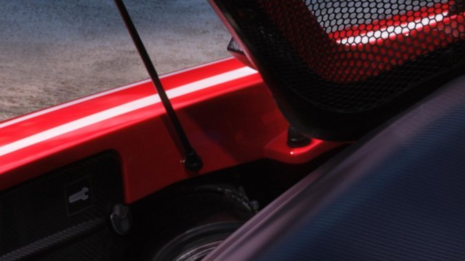 Porsche Carrera GT Salzburgo: su motor fue totalmente restaurado.