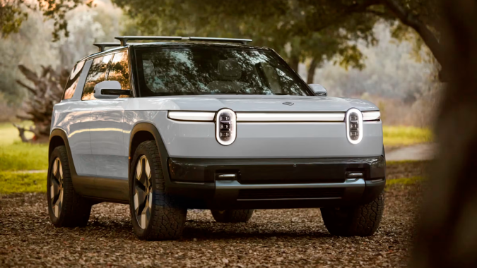 Rivian R2 se renueva con mejor tecnología.