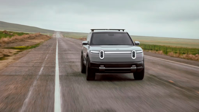 Rivian lanzará su conducción autónoma en los próximos años.