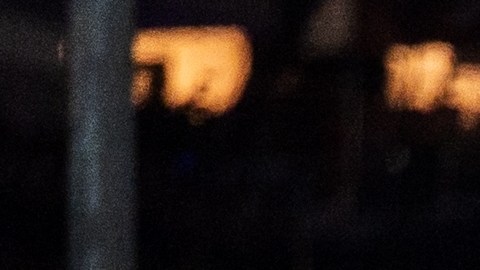 Marina Bay Street Circuit, Singapur, Singapur. 5 de octubre de 2025; George Russell de Gran Bretaña y Mercedes-AMG PETRONAS F1 Equipo lideran la salida de la carrera durante el Gran Premio de Singapur de Fórmula 1