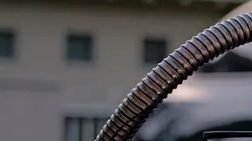 Lynio H1, máquina lavadora de auto con poca agua.