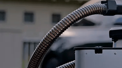 Lynio H1, máquina lavadora de auto con poca agua.