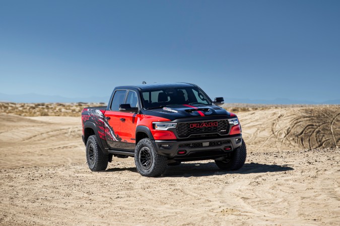 Ram TRX 2027 estará en varios colores.