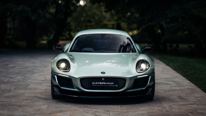 Caterham Project V tiene un diseño moderno y deportivo.