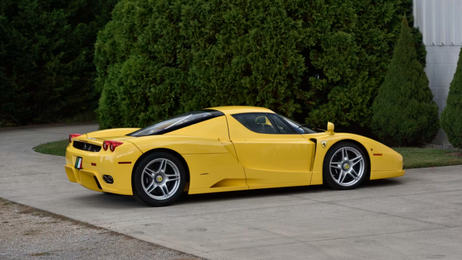 Ferrari Enzo es uno de los grandes autos de la marca.