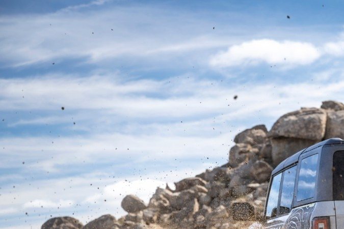 Ford Bronco RTR 2026 ideal para correr en el desierto.