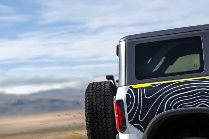 Ford Bronco RTR 2026 tiene varias modificaciones para todoterreno.