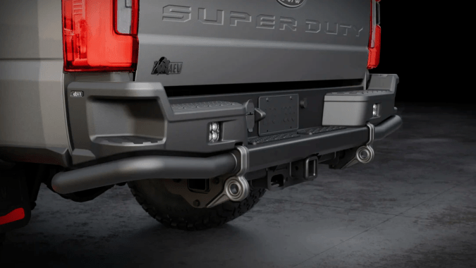 Kit todoterreno AEV FXL para Ford Super Duty tendrá un costo de unos $10,000 dólares.