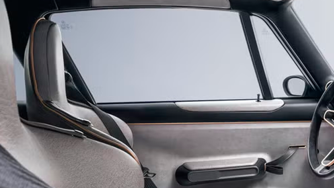 Singer Sorcerer. tiene un interior lujoso.