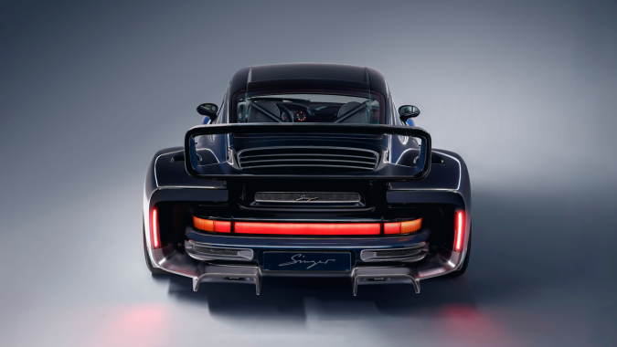 Singer Sorcerer. esta basado en un Porsche 911.