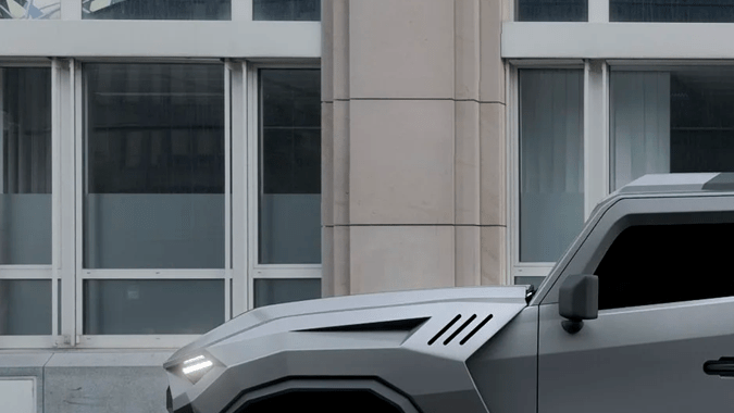 Rezvani Tank 2026 cuesta casi $200,000 dólares.