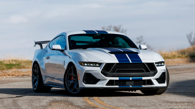 Shelby GT 350 2026 tiene un motor de 810 caballos de fuerza.