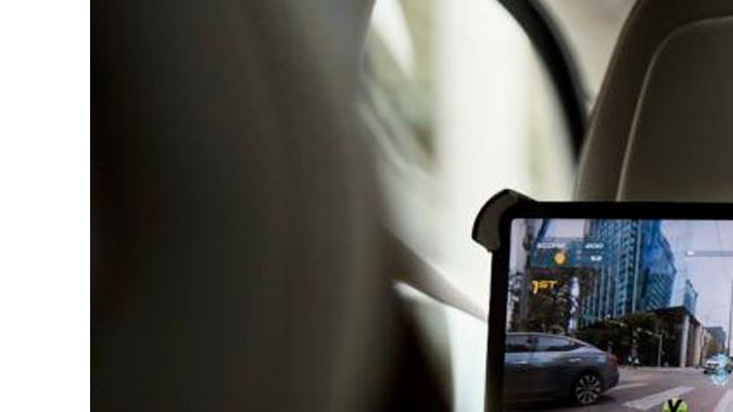 Valeo Racer Experience ambienta los videojuegos a la realidad de conducción.