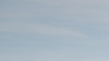 BMW X4 M en amarillo Sao Paulo, diseño SUV coupé deportivo con llantas M.