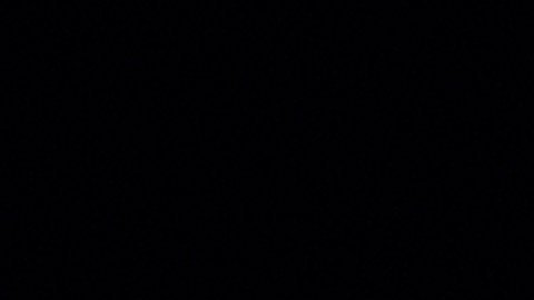 Monoplaza Cadillac F1 2026 negro con logo lateral en primer plano, detalle de fibra de carbono y diseño aerodinámico