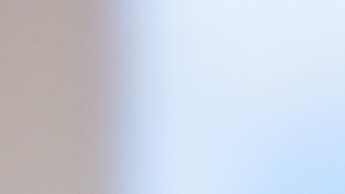 Ferrari Luce tiene un volante estilo racing.