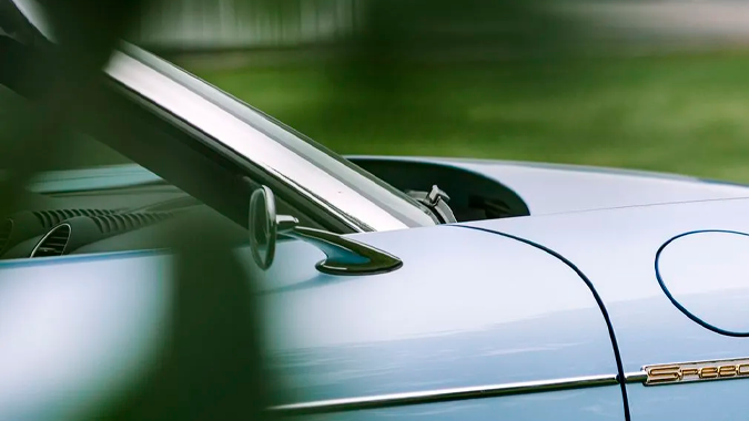 Stärke Speedster todo su diseño está hecho a mano.