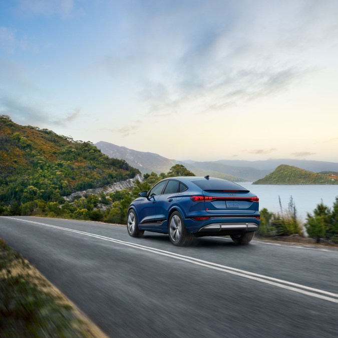 Audi presenta sus nuevos modelos A6 e-tron y Q6 e-tron 2027.