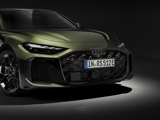 Audi RS 5 Sedan 2026 tiene un diseño diferente.