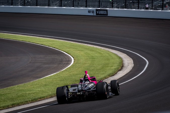 La IndyCar se corre en óvalos y circuitos entre callejeros y pista.